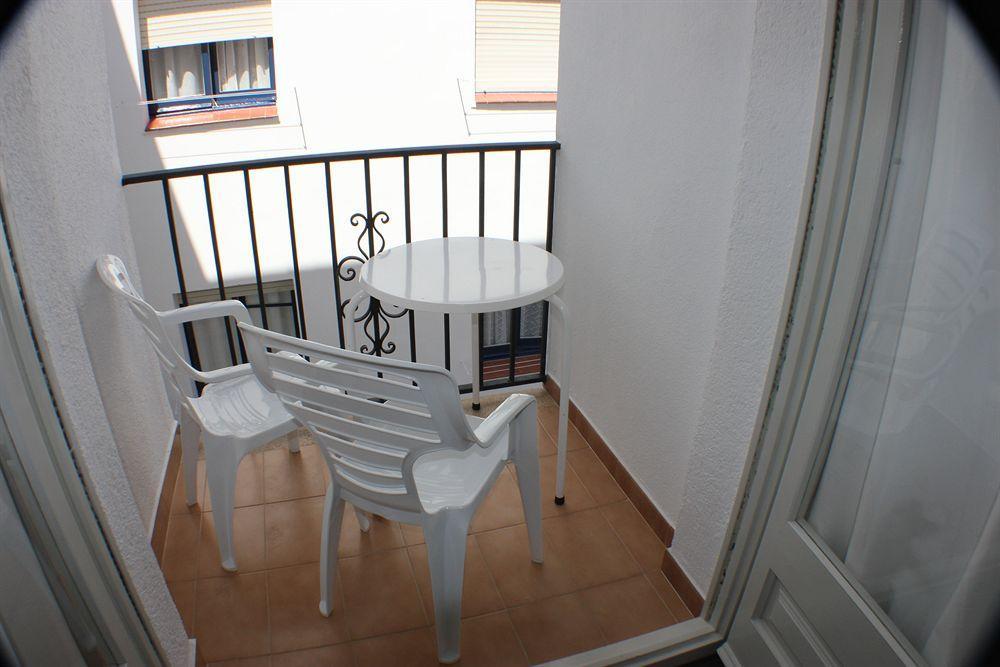 Pensión Mediterráneo